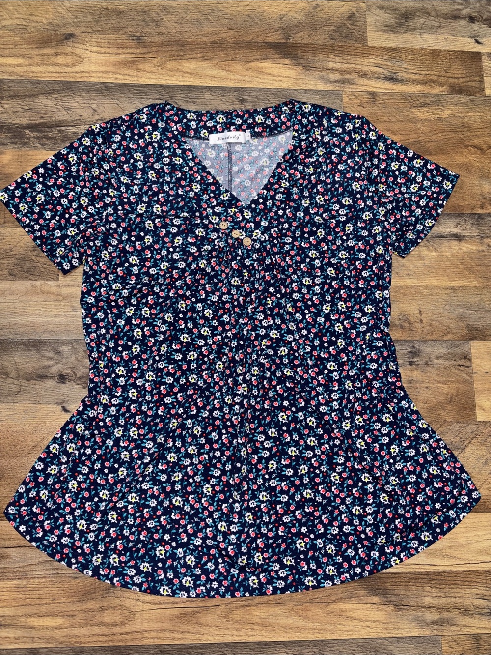 Wonderly Navy Floral V-Neck Button Front Peplum Top